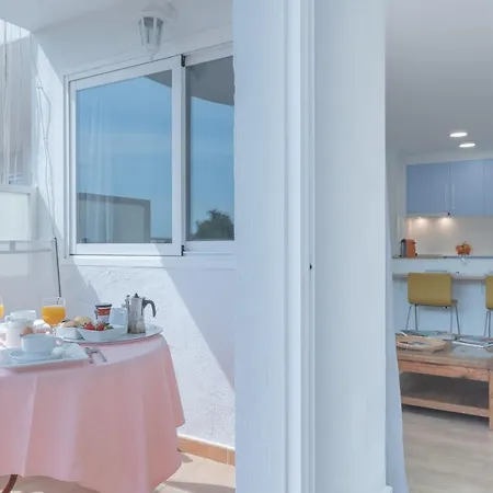 Delfin Iii Apartment *